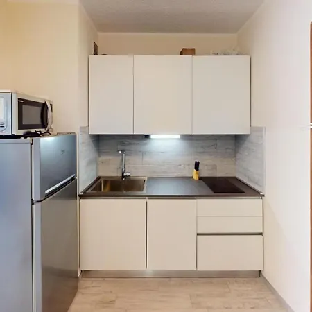 Le Diplomat - Giotto - Agreable Studio Climatise Au Calme, Proche Mer Et Commerces Mae-2624 Appartement *